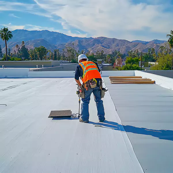 Why Renton Roofing Pro Is the Flat Roofing Choice in Renton, WA?