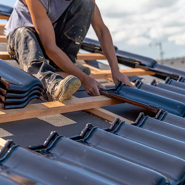 Why Renton Homeowners Choose Renton Roofing Pro for Roof and Gutter Repair?