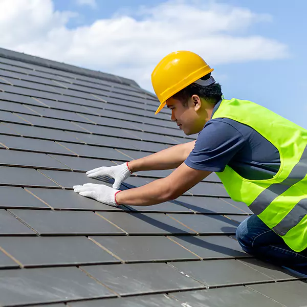 Why Renton Homeowners Choose Renton Roofing Pro for Standing Seam Metal Roofing Service?